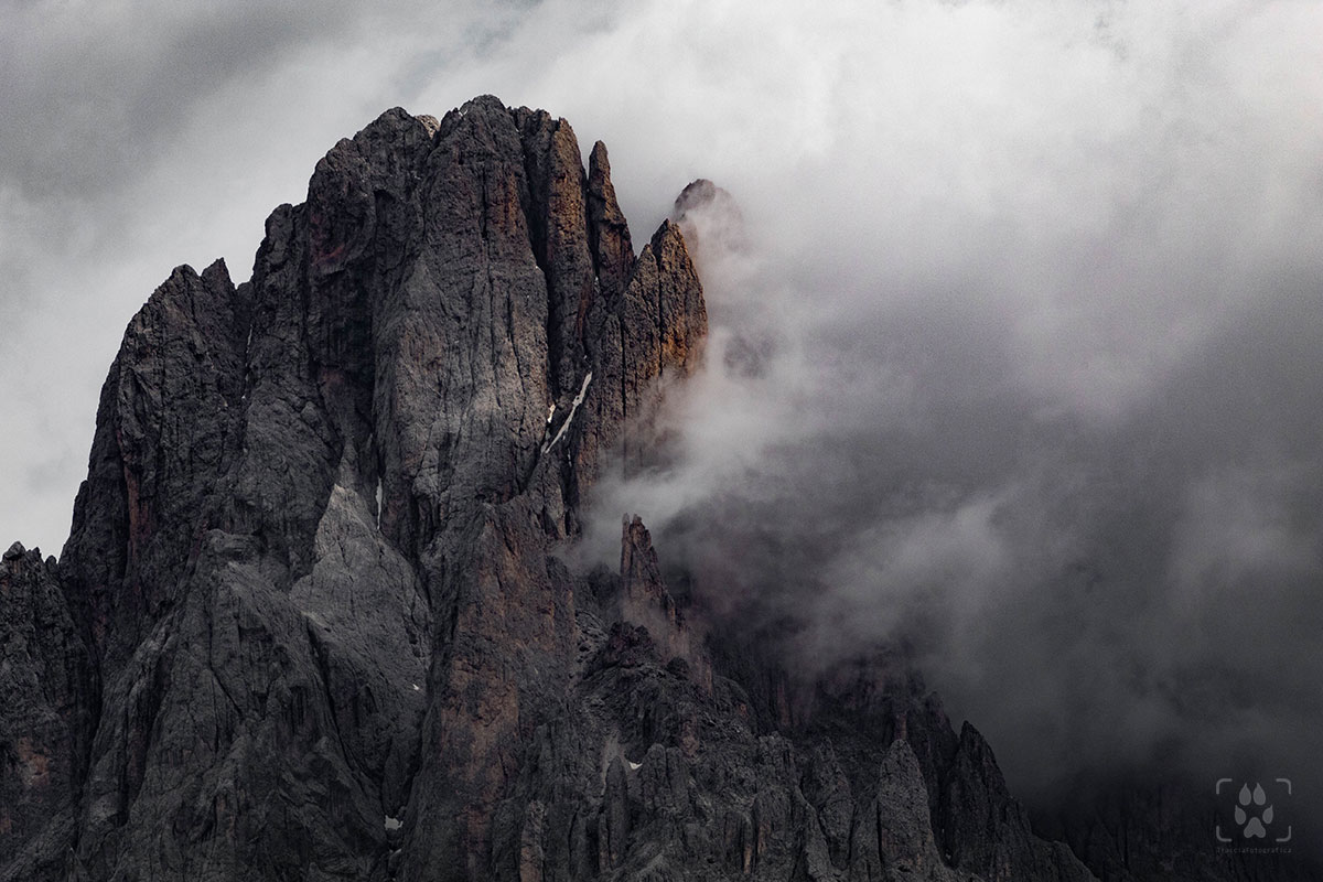 Cime con nubi da temporale In Trentino